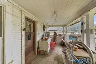 480 Poplar St, Powers, OR 97466 - Photo 7