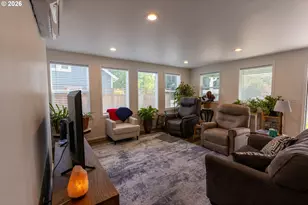 233 S 15th St, Philomath, OR 97370 - Photo 13