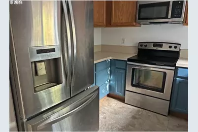 1150 Hemlock St #C-11, Florence, OR 97439 - Photo 5