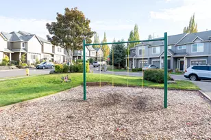 2419 NW Roseburg Terrace, Beaverton, OR 97006 - Photo 29