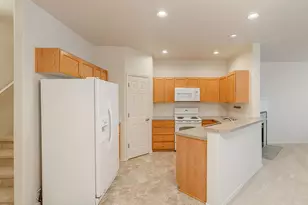 2419 NW Roseburg Terrace, Beaverton, OR 97006 - Photo 7