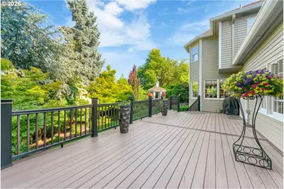 19700 Derby St, West Linn, OR 97068 - Photo 25