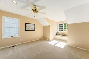 19700 Derby St, West Linn, OR 97068 - Photo 15