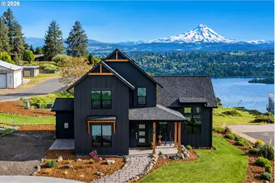 201 Sterling Blvd, White Salmon, WA 98672 - Photo 1