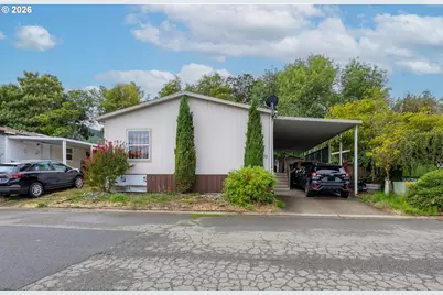 550 S State St #70, Sutherlin, OR 97479 - Photo 1