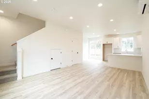 14720 SE Powell Blvd, Portland, OR 97236 - Photo 3