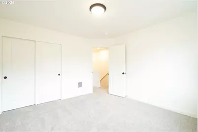 14720 SE Powell Blvd, Portland, OR 97236 - Photo 13
