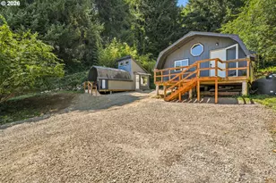1995 N Bayview Rd, Waldport, OR 97394 - Photo 35