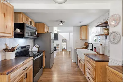 202 SE 3rd Ave, Battle Ground, WA 98604 - Photo 25