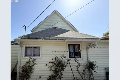 173 N 11th St, Coos Bay, OR 97420 - Photo 9