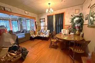 173 N 11th St, Coos Bay, OR 97420 - Photo 5