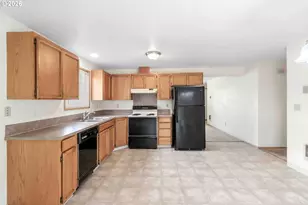 418 NE 160th Ave, Vancouver, WA 98684 - Photo 9