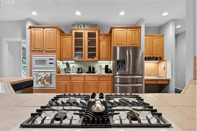 8674 SW 168th Ave, Beaverton, OR 97007 - Photo 9