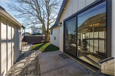 800 E 37th St, Vancouver, WA 98663 - Photo 35