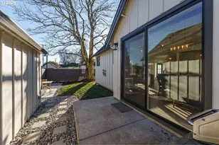 800 E 37th St, Vancouver, WA 98663 - Photo 35