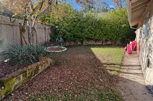 170 E 40th Ave, Eugene, OR 97405 - Photo 9