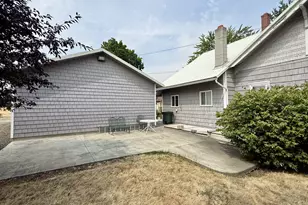 10208 N McAlister Rd, Island City, OR 97850 - Photo 11