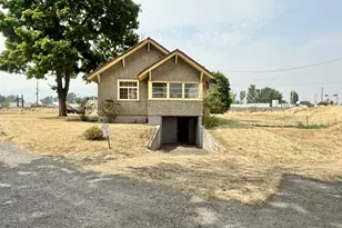 10208 N McAlister Rd, Island City, OR 97850 - Photo 17