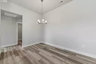 153 SW Eagle Dr, Boardman, OR 97818 - Photo 7