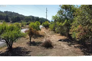 510 Boyer Rd, Riddle, OR 97469 - Photo 29