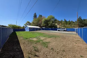 510 Boyer Rd, Riddle, OR 97469 - Photo 5