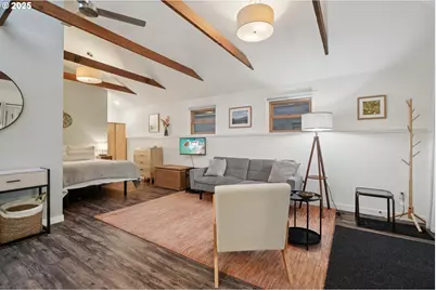 3286 NE Holman St, Portland, OR 97211 - Photo 31