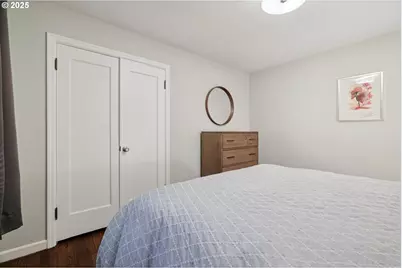 3286 NE Holman St, Portland, OR 97211 - Photo 15