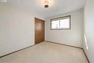 1153 Elizabeth St, Eugene, OR 97402 - Photo 31