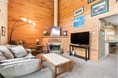 283 Country Club Rd, Eugene, OR 97401 - Photo 5