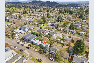 1310 NE 70th Ave, Portland, OR 97213 - Photo 29