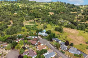 199 NW Cordelia Ct, Roseburg, OR 97471 - Photo 45