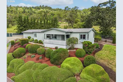 199 NW Cordelia Ct, Roseburg, OR 97471 - Photo 1