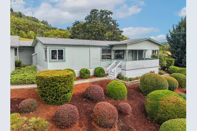 199 NW Cordelia Ct, Roseburg, OR 97471 - Photo 3