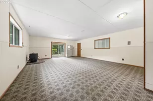 199 NW Cordelia Ct, Roseburg, OR 97471 - Photo 35