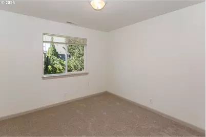 5529 King Arthur Ct, Eugene, OR 97402 - Photo 35