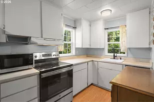 2946 E 1st Ave, Camas, WA 98607 - Photo 15