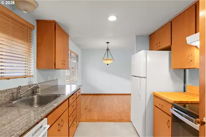 12500 SW Prince Albert St, Portland, OR 97224 - Photo 11