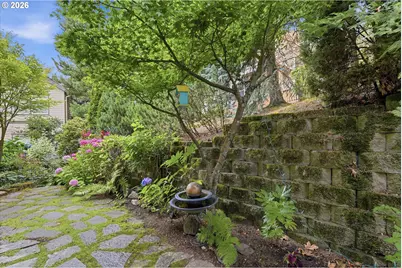 8 Summit Ridge Ct, Lake Oswego, OR 97035 - Photo 39