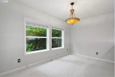 8 Summit Ridge Ct, Lake Oswego, OR 97035 - Photo 11