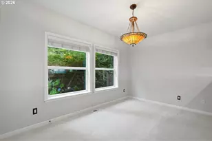 8 Summit Ridge Ct, Lake Oswego, OR 97035 - Photo 11