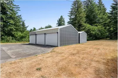 200 S Adams St, Coquille, OR 97423 - Photo 41