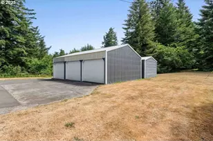 200 S Adams St, Coquille, OR 97423 - Photo 41