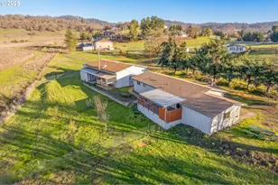 240 Blands Ln, Roseburg, OR 97471 - Photo 27