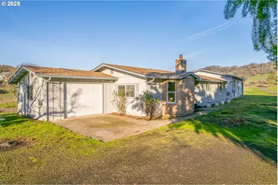 240 Blands Ln, Roseburg, OR 97471 - Photo 19