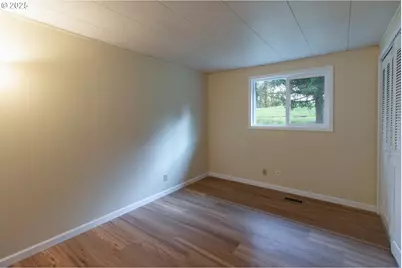 240 Blands Ln, Roseburg, OR 97471 - Photo 9