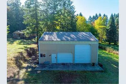 140 Golden Dr, Scottsburg, OR 97473 - Photo 9