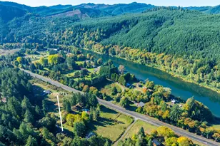 140 Golden Dr, Scottsburg, OR 97473 - Photo 17