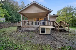 140 Golden Dr, Scottsburg, OR 97473 - Photo 45