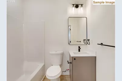 6115 NE Multnomah St #7, Portland, OR 97213 - Photo 5