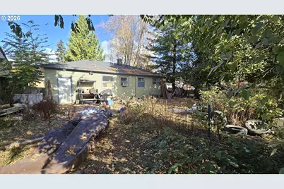 4688 SE Harrison St, Milwaukie, OR 97222 - Photo 27